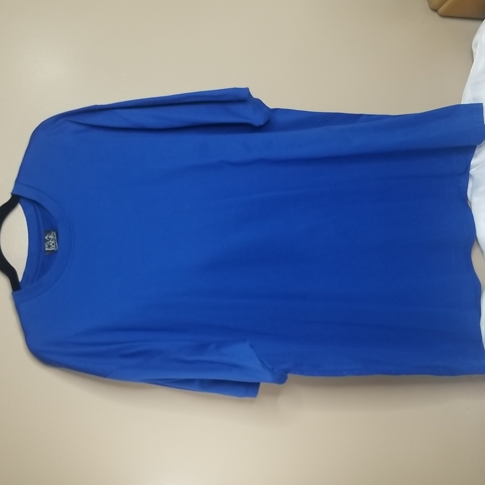 JOS.A. BANK TRAVELERS COLLECTION ROYAL BLUE TEE IN SIZE XL